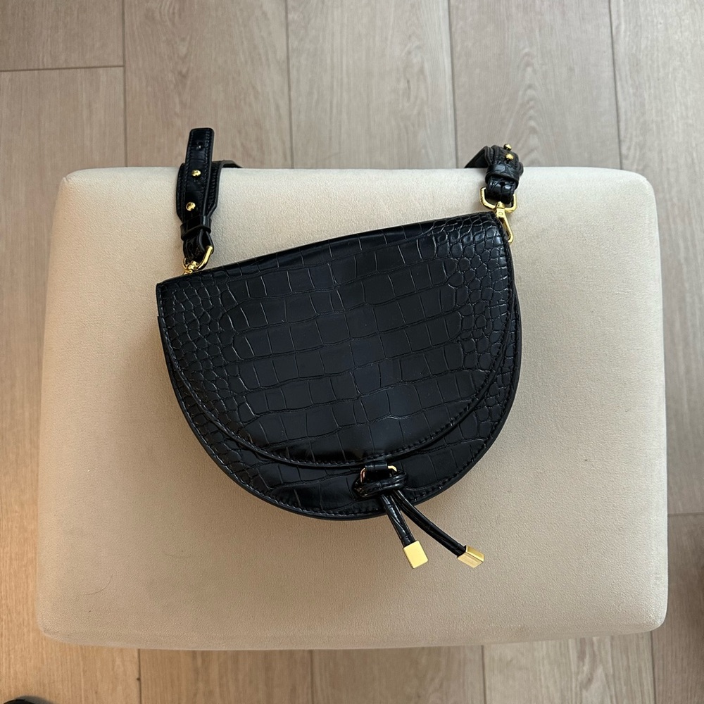 JW PEI - black & gold moc croc shoulder bag flap closure adjustable strap